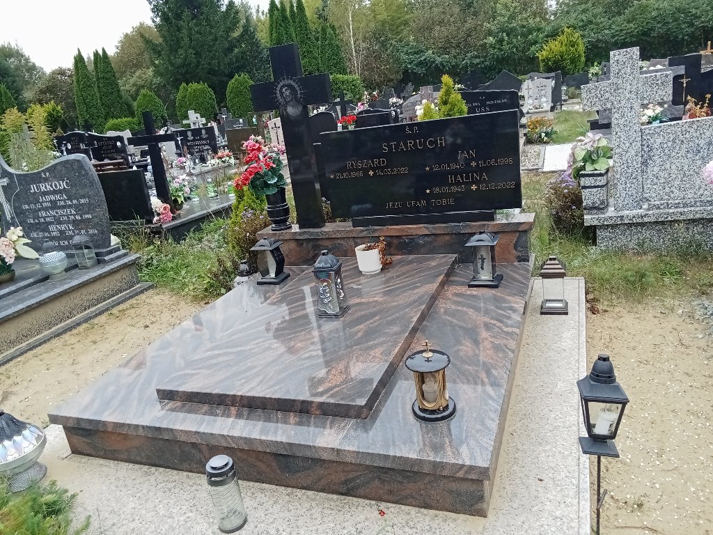 Grób Jan Staruch