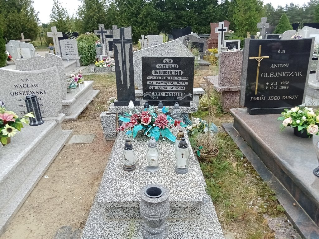 Grób Witold Kubicki
